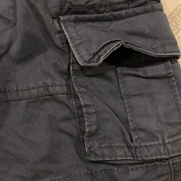 Baby Gap Boys Navy Cargo Shorts - Picture 2 of 7
